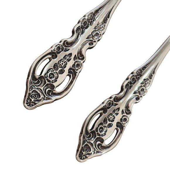 2 Oneida Renoir Pembrooke Serving Spoons 8.5" SS pierced 90s vtg Baroque flaw - Picture 9 of 12